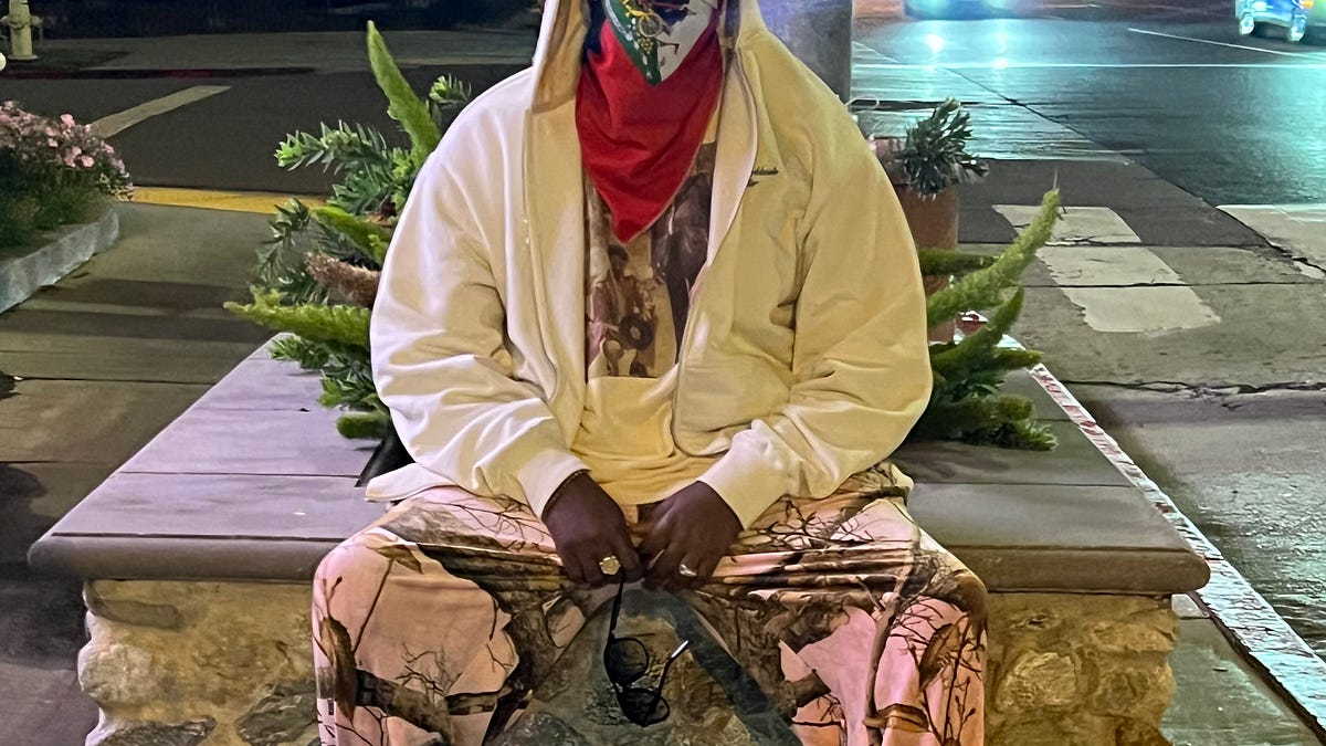 At the Dentist With Mach-Hommy
