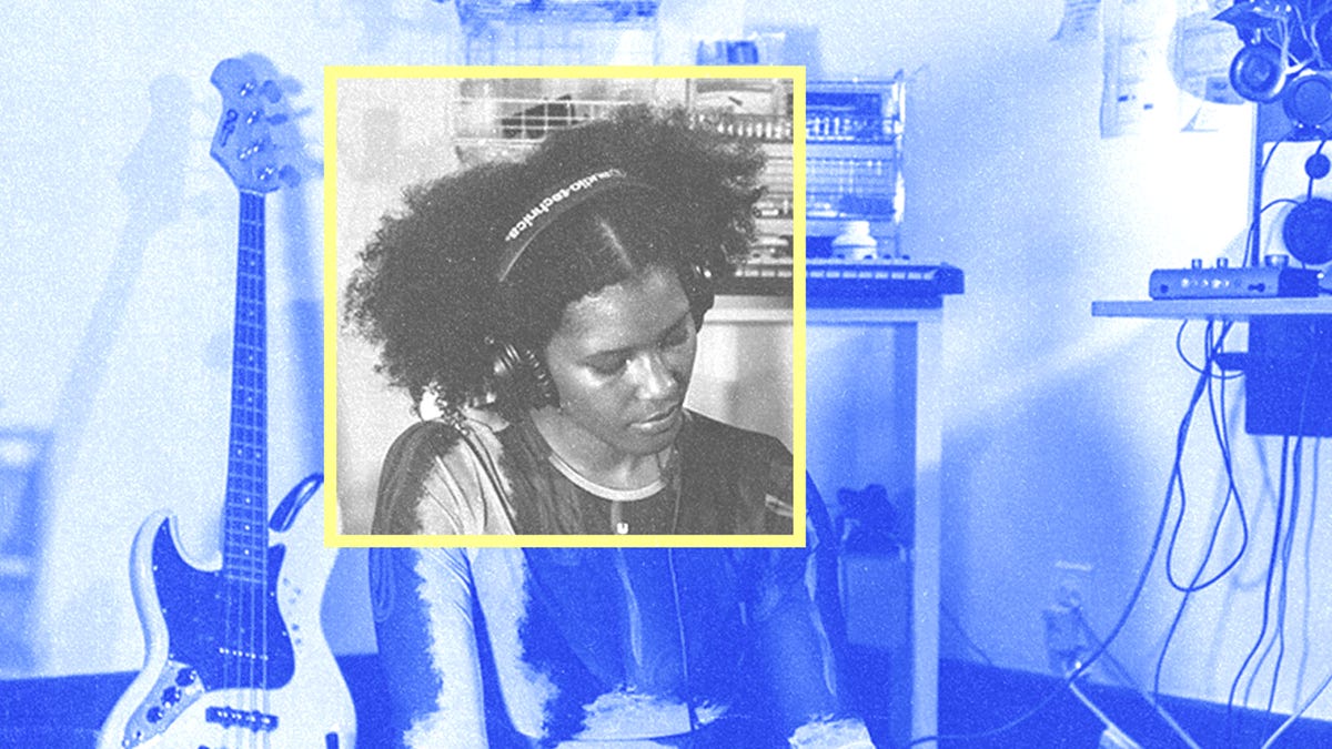 You Can’t Control Time: A Conversation with megiapa